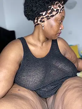 Snapshot of MsWhiteChocolatte chatting on 04-04-26, 05:10 MsWhiteChocolatte online show from 04-04-26, 05:10