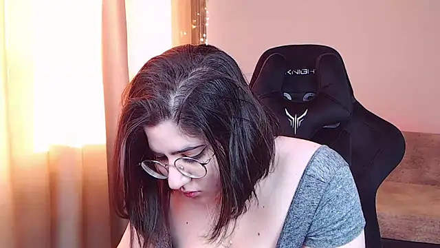 Snapshot of Crazy_Bunya chatting on 03-07-26, 01:41 Crazy Bunya online show from 03-07-26, 01:41