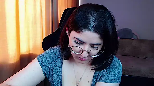 Crazy Bunya online show from 07-19-26, 01:59