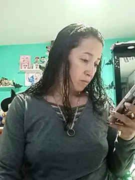 emilypoppy3 online show from 03-07-25, 11:18