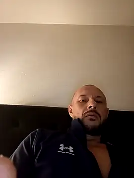 Guitccch online show from 03-31-26, 05:30