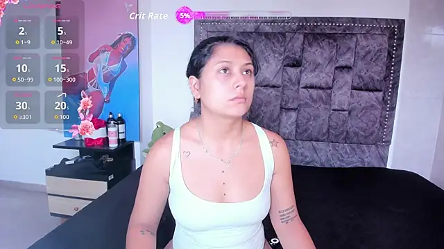 Snapshot of CandyRoxx1_ chatting on 07-08-26, 06:56 CandyRoxx1 online show from 07-08-26, 06:56