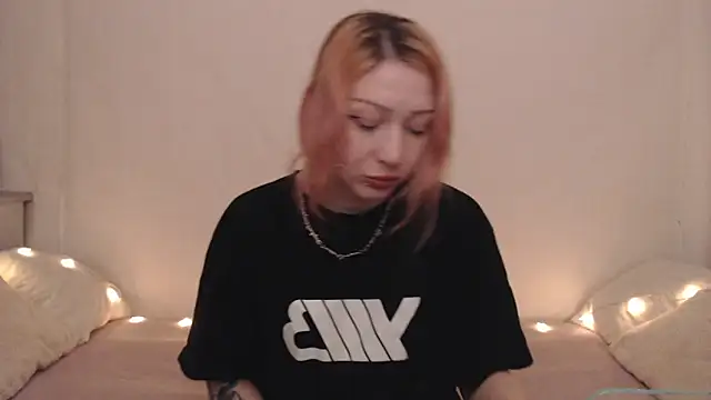 Emily hardcore online show from 05-13-26, 08:16