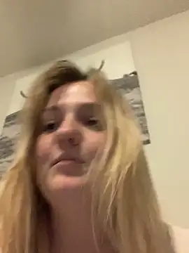 cammy2 online show from 01-22-25, 02:15
