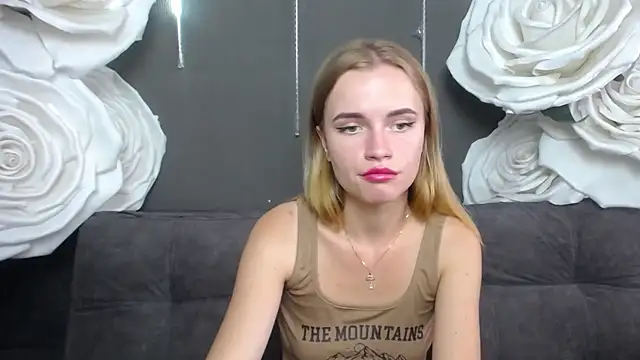 MargaritaKiss online show from 07-12-26, 06:15
