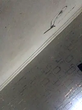 MixedItem online show from 10-20-25, 10:49