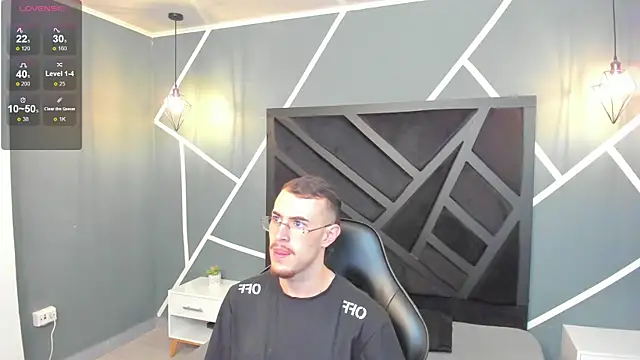 CodyWalkerR online show from 09-19-25, 05:13