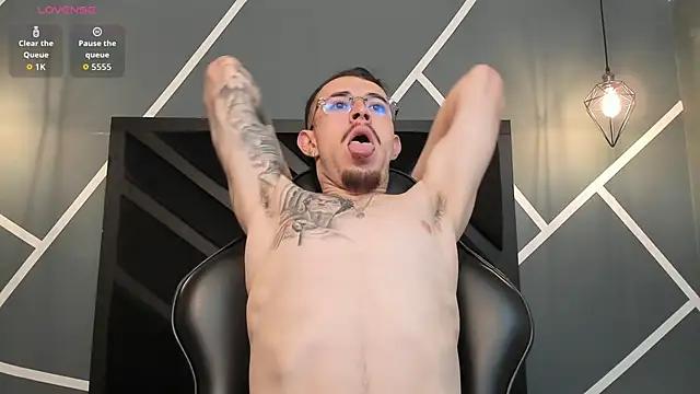 CodyWalkerR online show from 09-23-25, 05:38