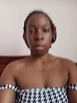vanillacutie online show from 05-25-26, 11:05