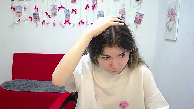 TinaRedly online show from 05-26-26, 05:20