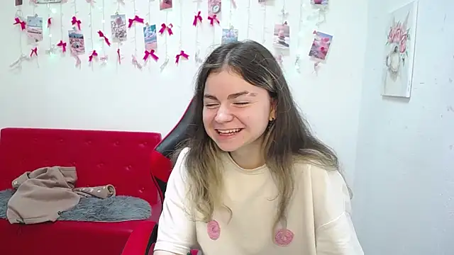 TinaRedly online show from 05-30-26, 06:27