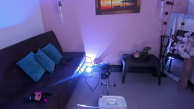 ArianaBaker online show from 11-20-25, 01:22