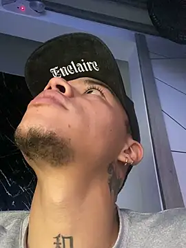 Osiiriis online show from 02-24-25, 10:59