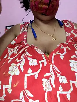 Snapshot of Kayra_34 chatting on 04-26-26, 11:41 Kayra 34 online show from 04-26-26, 11:41
