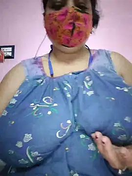 Snapshot of Kayra_34 chatting on 05-15-26, 04:30 Kayra 34 online show from 05-15-26, 04:30