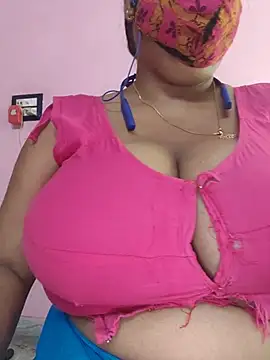 Snapshot of Kayra_34 chatting on 05-22-26, 04:41 Kayra 34 online show from 05-22-26, 04:41