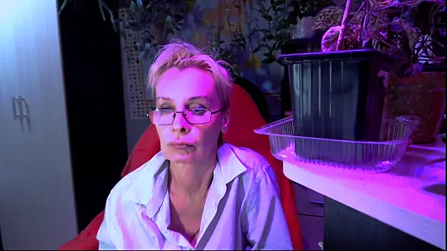 HelgaHimmell online show from 07-19-26, 09:51