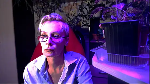 HelgaHimmell online show from 08-07-26, 08:00