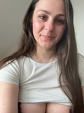 Snapshot of Loella-Rose chatting on 04-12-26, 11:26 Loella-Rose online show from 04-12-26, 11:26