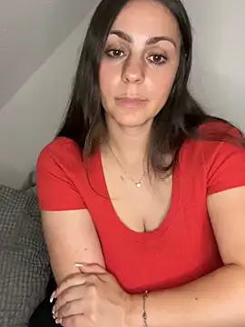 Snapshot of Loella-Rose chatting on 07-05-26, 11:01 Loella-Rose online show from 07-05-26, 11:01