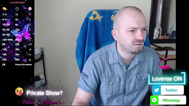Snapshot of RealManHaveHairy chatting on 04-09-26, 05:29 RealManHaveHairy online show from 04-09-26, 05:29