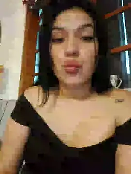 Sophie-hatter online show from 01-25-25, 12:17