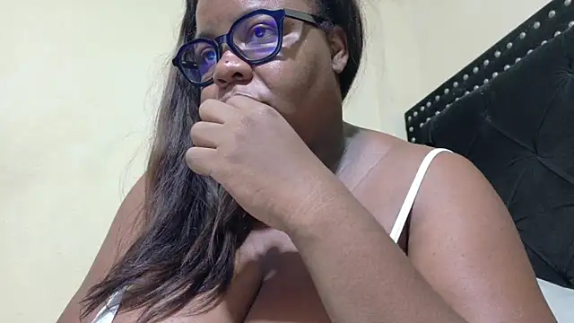 TatianaSantodomingo online show from 04-18-26, 11:03