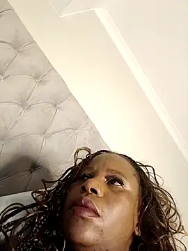 Snapshot of Nattybae09 chatting on 04-12-26, 04:50 Nattybae09 online show from 04-12-26, 04:50