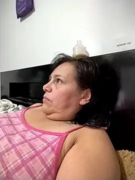 Natasha milf   online show from 04-12-26, 02:33