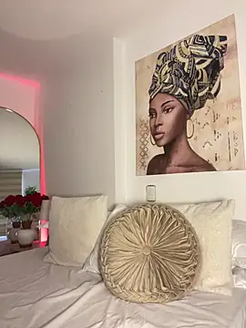 Snapshot of _laura_02 chatting on 01-24-25, 08:11 laura 02 online show from 01-24-25, 08:11