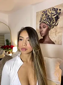 Snapshot of _laura_02 chatting on 01-26-25, 05:23 laura 02 online show from 01-26-25, 05:23