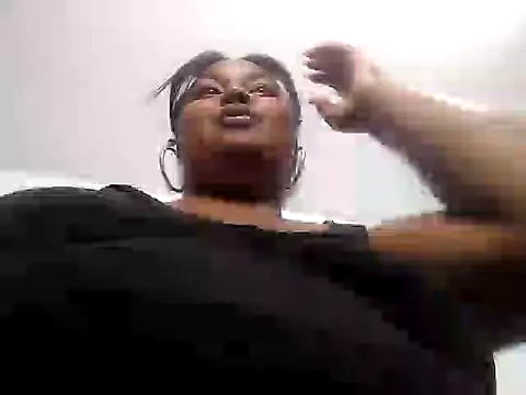 lorenxtaylor online show from 12-12-24, 04:59