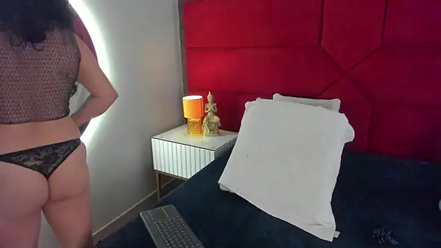 Snapshot of hanny_milf chatting on 04-23-26, 12:29 hanny milf online show from 04-23-26, 12:29
