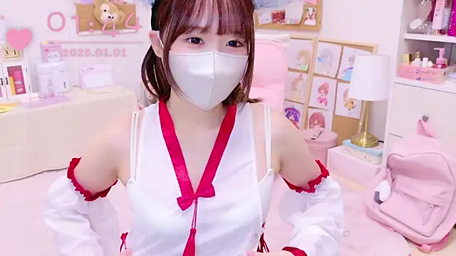 Yui-Ch online show from 12-31-24, 04:46