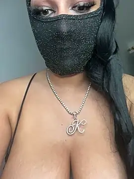 Snapshot of kamila_french chatting on 03-21-25, 09:23 kamila french online show from 03-21-25, 09:23