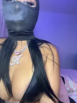 Snapshot of kamila_french chatting on 10-07-25, 09:12 kamila french online show from 10-07-25, 09:12