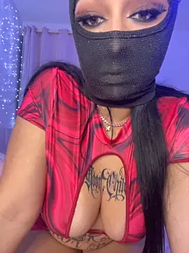 Snapshot of kamila_french chatting on 11-13-25, 10:08 kamila french online show from 11-13-25, 10:08