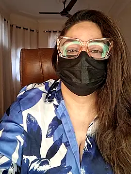 Snapshot of SEXY-Sardarni chatting on 01-13-26, 08:08 SEXY-Sardarni online show from 01-13-26, 08:08