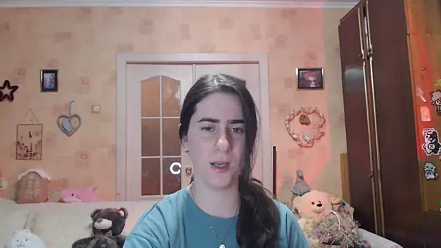 Snapshot of INELIKA chatting on 11-20-25, 02:39 INELIKA online show from 11-20-25, 02:39