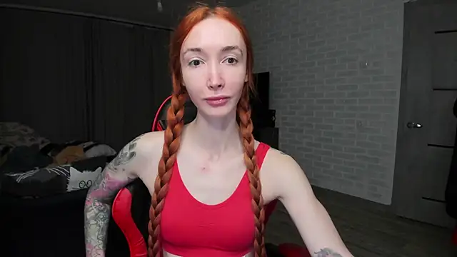 Roxy Silver online show from 12-01-25, 07:52