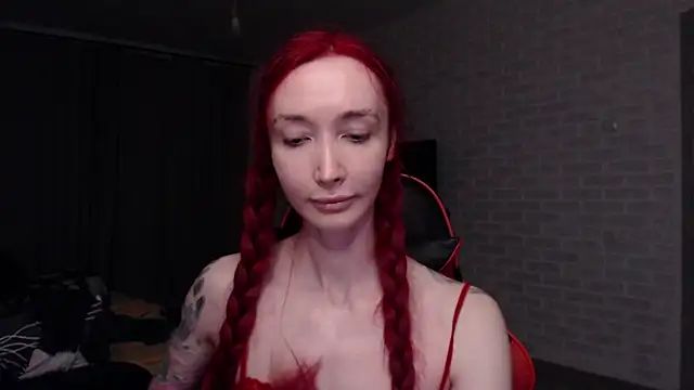 Roxy Silver online show from 05-23-26, 01:33