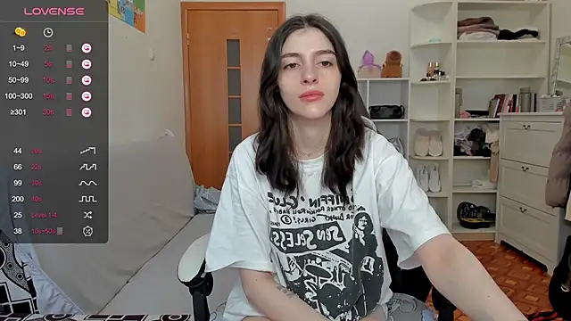 broosnica1 online show from 04-16-26, 07:09