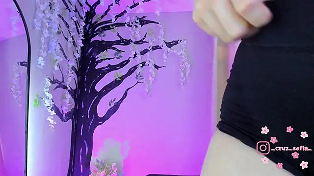 Snapshot of _AlejaCruz_ chatting on 01-05-26, 07:39 AlejaCruz online show from 01-05-26, 07:39