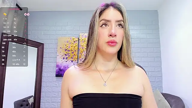 Snapshot of _AlejaCruz_ chatting on 03-03-26, 05:52 AlejaCruz online show from 03-03-26, 05:52