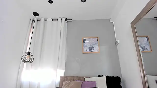  AlejaCruz  online show from 05-31-26, 12:12