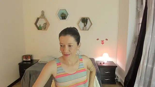 Snapshot of Paloma_victory chatting on 07-16-26, 08:15 Paloma victory online show from 07-16-26, 08:15