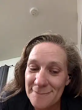 Snapshot of ChileVerde12 chatting on 04-11-26, 05:12 ChileVerde12 online show from 04-11-26, 05:12