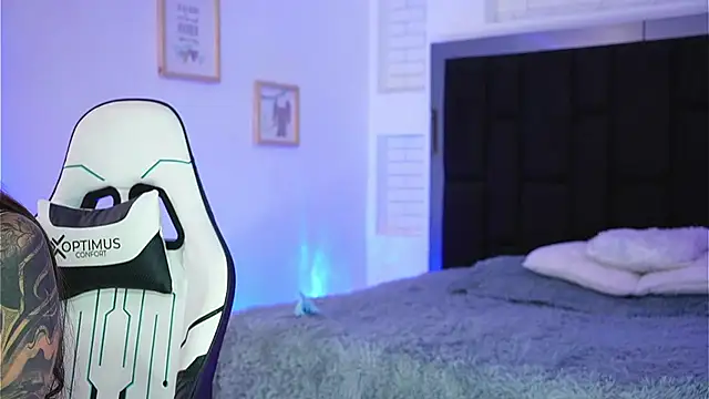 Marianamonroe  online show from 01-05-26, 06:55