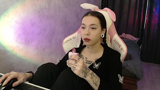 naughty dakota online show from 02-02-26, 12:37