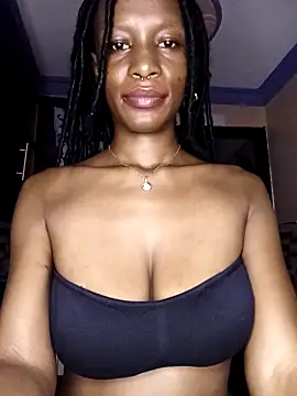 Snapshot of Ayrella02 chatting on 03-14-26, 01:34 Ayrella02 online show from 03-14-26, 01:34